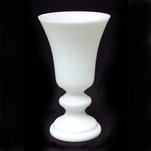 VASO OPALINA BRANCO LEITOSO