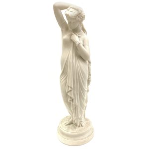 GREGA SEMI NUA EM BISCUIT EUROPEU